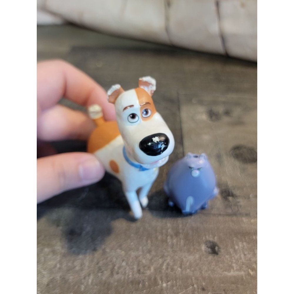 SML Max Chloe AS IS dog cat secret life of pets toy figure set
